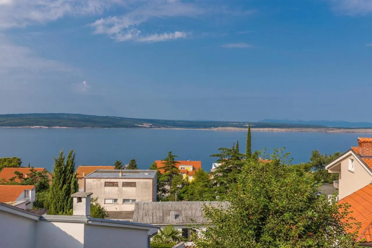 Apartments In Dramalj 41520