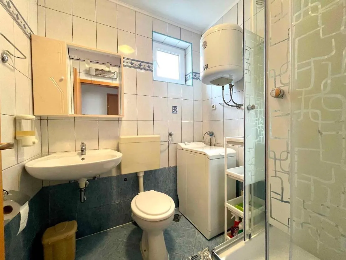 Apartments In Dramalj 41520 Croatia