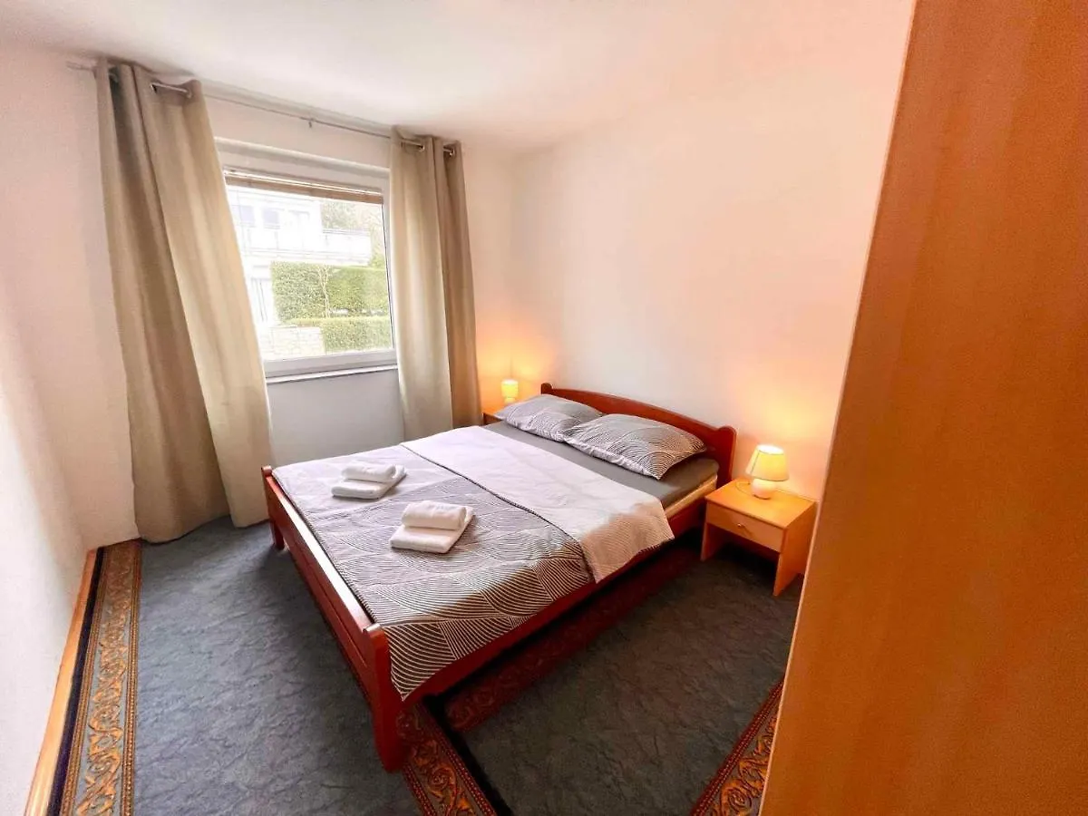Apartments In Dramalj 41520 Croatia